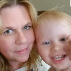 Meet your Posher, Jennifer